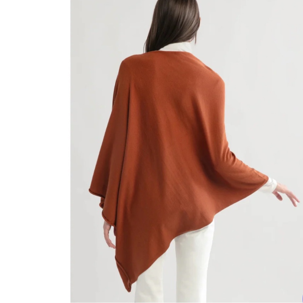 Merino Wool Blend Look by M Rust Orange Women's Triangle Poncho Sweater EUC